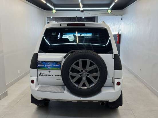 MITSUBISHI-PAJERO TR4-2014