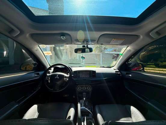 MITSUBISHI-LANCER-2015