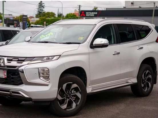 MITSUBISHI-PAJERO SPORT-2.4 16V MIVEC TURBO DIESEL HPE-S AWD AUTOMÁTICO MITSUBISHI-PAJERO SPORT-2025