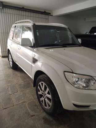 MITSUBISHI-PAJERO TR4-2014