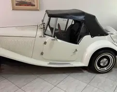 MP LAFER CLASSICO 1.6 8V GASOLINA 2P MANUAL MP LAFER CLASSICO 1.6 8V GASOLINA 2P MANUAL
