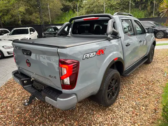 NISSAN-FRONTIER-2.3 16V TURBO DIESEL PRO4X CD 4X4 AUTOMÁTICO NISSAN-FRONTIER-2025