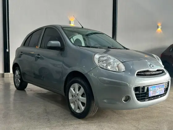 NISSAN MARCH 1.0 S 16V FLEX 4P MANUAL NISSAN MARCH 1.0 S 16V FLEX 4P MANUAL