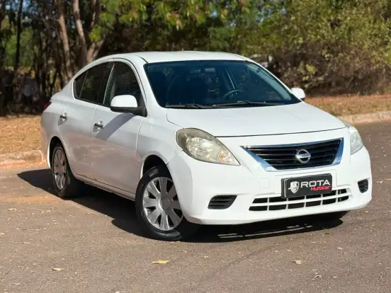 NISSAN-VERSA-1.6 16V FLEX S 4P MANUAL NISSAN-VERSA-2014