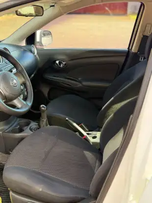 NISSAN-VERSA-2014