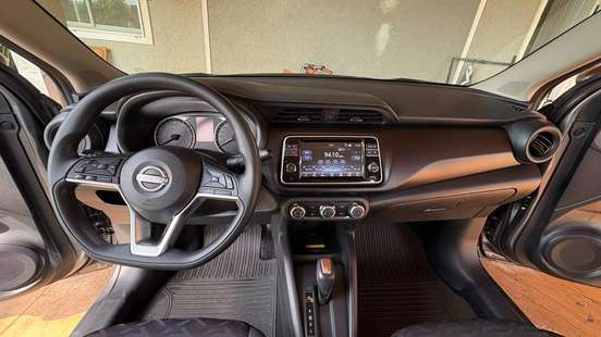 NISSAN-KICKS-2023