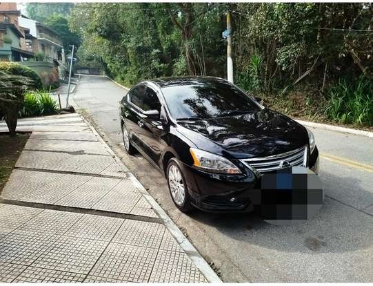 NISSAN-SENTRA-2014