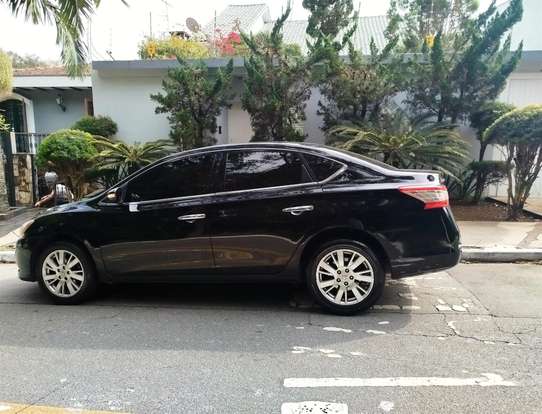 NISSAN-SENTRA-2014