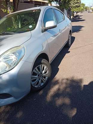 NISSAN-VERSA-1.6 16V FLEX SV 4P MANUAL NISSAN-VERSA-2013