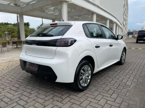 PEUGEOT-208-2023