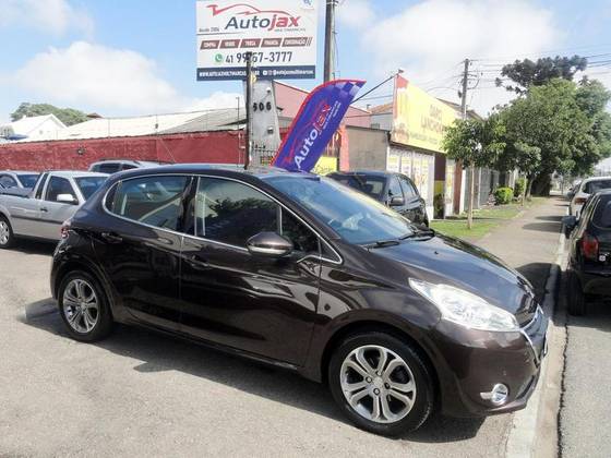 PEUGEOT 208 1.6 GRIFFE 16V FLEX 4P AUTOMÁTICO