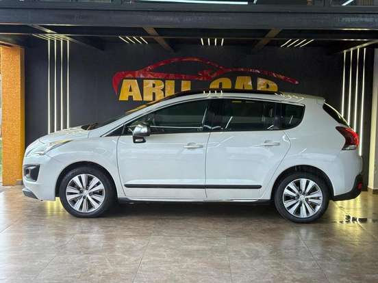 PEUGEOT-3008-2014