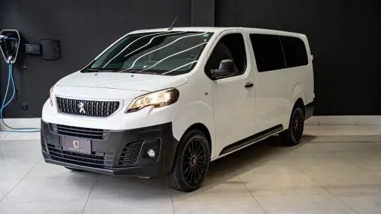 PEUGEOT-EXPERT-2022