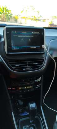 PEUGEOT-2008-2021