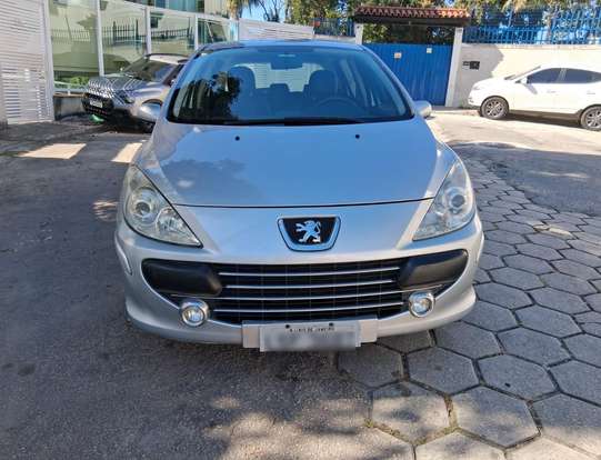 PEUGEOT-307-2010