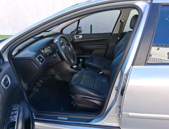 PEUGEOT-307-1.6 MILLESIM 200 16V FLEX 4P MANUAL PEUGEOT-307-2010