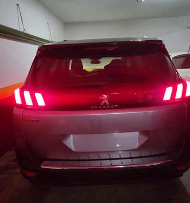 PEUGEOT-5008-1.6 GRIFFE THP 16V GASOLINA 4P AUTOMÁTICO PEUGEOT-5008-2018