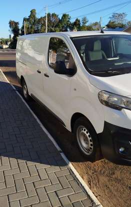 PEUGEOT-EXPERT-2019