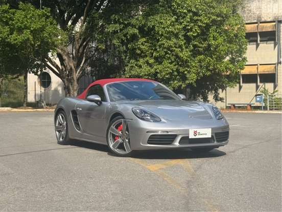 PORSCHE-718-2018