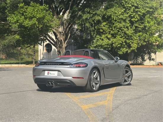 PORSCHE-718-2018