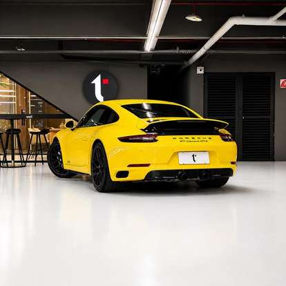 PORSCHE-911-2017