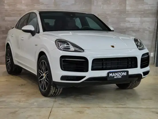 PORSCHE-CAYENNE-2022
