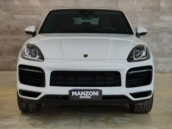 PORSCHE-CAYENNE-2022