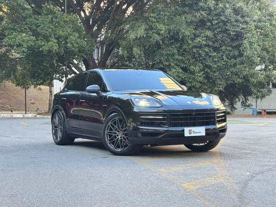 PORSCHE-CAYENNE-2025