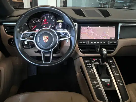 PORSCHE-MACAN-2.0 16V GASOLINA 4P AUTOMÁTICO PORSCHE-MACAN-2019
