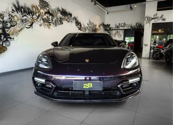 PORSCHE-PANAMERA-2021