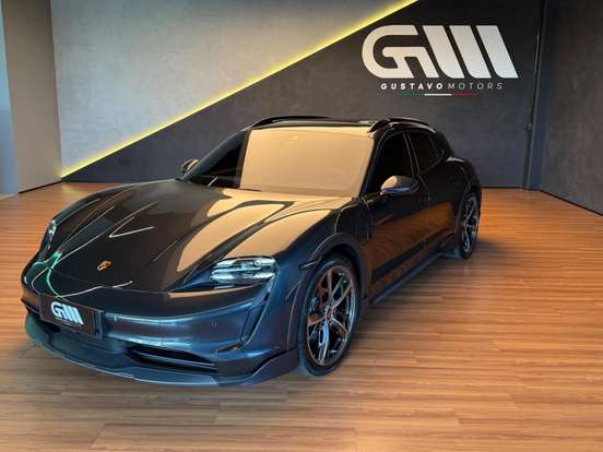 PORSCHE-TAYCAN-2023