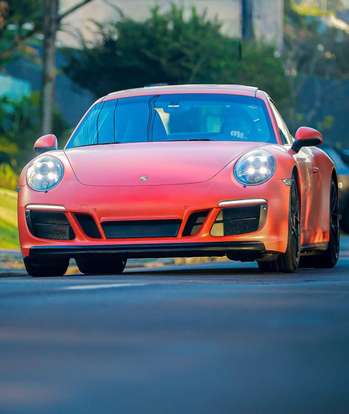 PORSCHE-911-2017