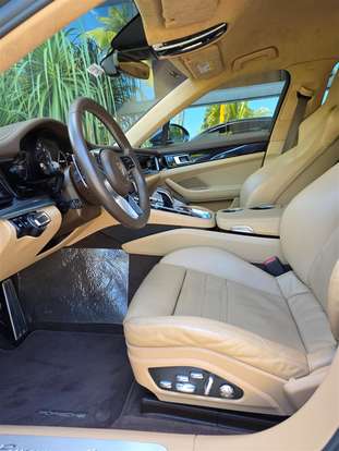 PORSCHE-PANAMERA-2016