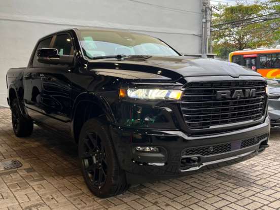 RAM-1500-3.0 HURRICANE 6 BITURBO GASOLINA LARAMIE NIGHT EDITION CD 4X4 AUTOMÁTICO RAM-1500-2026