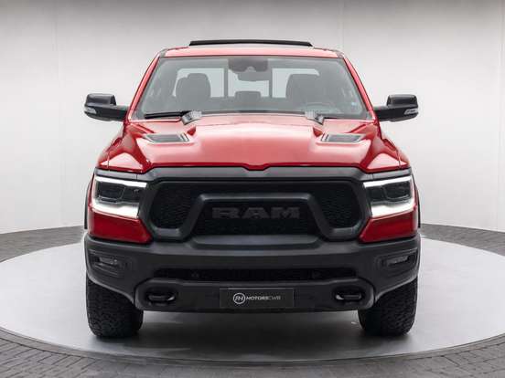 RAM-1500-5.7 V8 GASOLINA REBEL CD 4X4 AUTOMÁTICO RAM-1500-2021