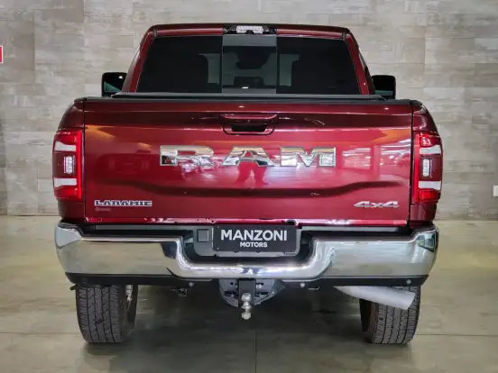 RAM-3500-6.7 I6 TURBO DIESEL LARAMIE CD 4X4 AUTOMÁTICO RAM-3500-2023
