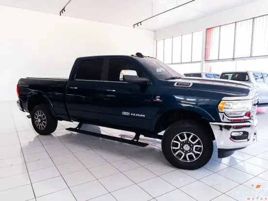 RAM-3500-6.7 I6 TURBO DIESEL LIMITED LONGHORN CD 4X4 AUTOMÁTICO RAM-3500-2022
