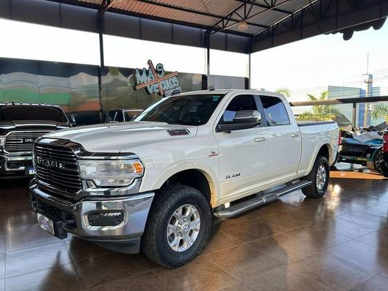 RAM 3500 6.7 I6 TURBO DIESEL LARAMIE CD 4X4 AUTOMÁTICO