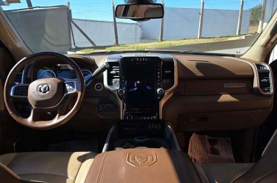 RAM-2500-6.7 I6 TURBO DIESEL LARAMIE CD 4X4 AUTOMÁTICO RAM-2500-2019