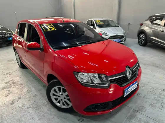 RENAULT SANDERO 1.0 EXPRESSION 16V FLEX 4P MANUAL RENAULT SANDERO 1.0 EXPRESSION 16V FLEX 4P MANUAL