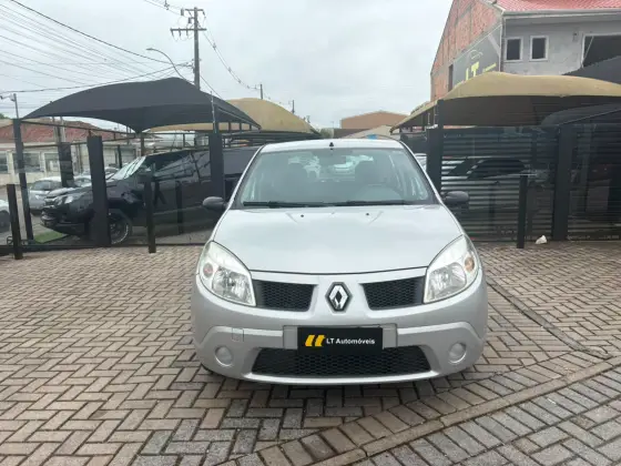 RENAULT SANDERO 1.0 EXPRESSION 16V FLEX 4P MANUAL RENAULT SANDERO 1.0 EXPRESSION 16V FLEX 4P MANUAL