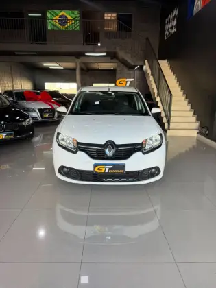 RENAULT SANDERO 1.6 16V SCE FLEX EXPRESSION MANUAL RENAULT SANDERO 1.6 16V SCE FLEX EXPRESSION MANUAL