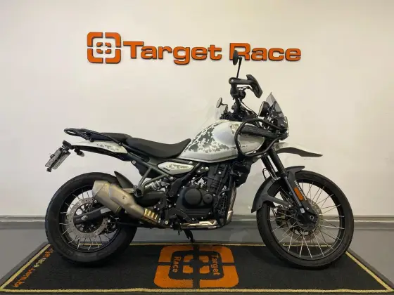ROYAL ENFIELD HIMALAYAN 450 KAMET WHITE ROYAL ENFIELD HIMALAYAN 450 KAMET WHITE