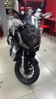 SHINERAY URBAN 150 EFI SHINERAY URBAN 150 EFI