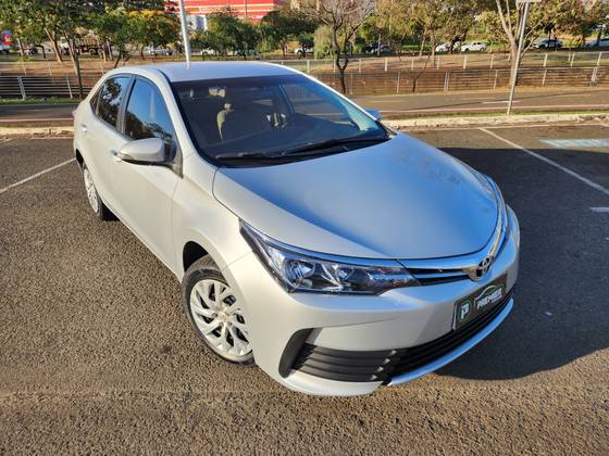 TOYOTA COROLLA 1.8 GLI 16V FLEX 4P AUTOMÁTICO