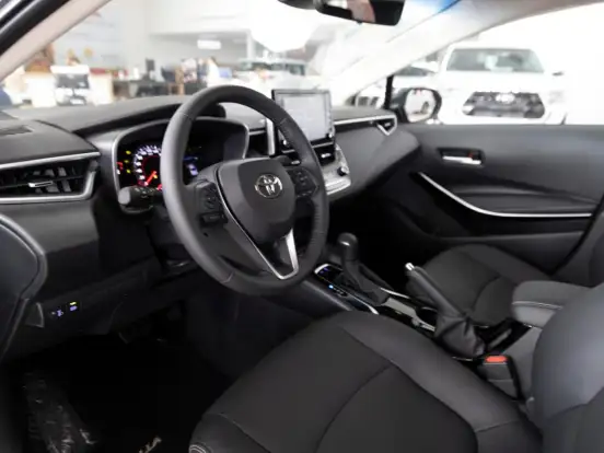 TOYOTA-COROLLA-2026