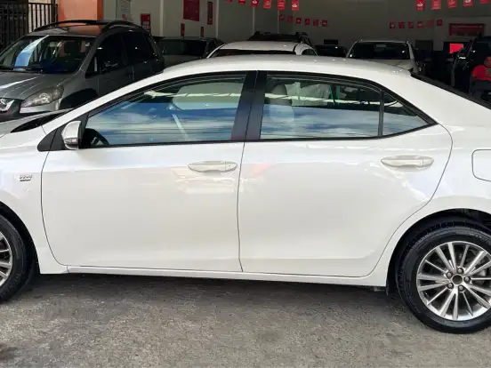 TOYOTA-COROLLA-2.0 XEI 16V FLEX 4P AUTOMÁTICO TOYOTA-COROLLA-2014