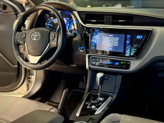 TOYOTA-COROLLA-2017