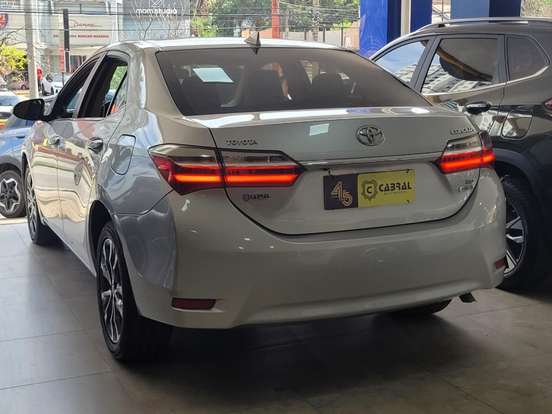 TOYOTA-COROLLA-2017