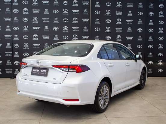 TOYOTA-COROLLA-2025